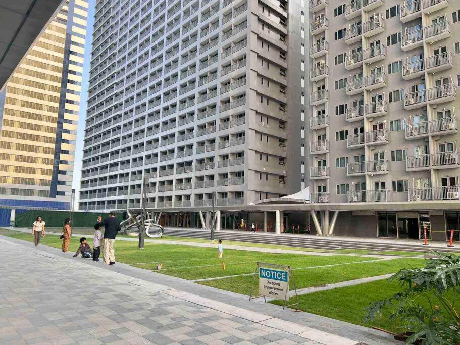 1br Fame Residences Mandaluyong- Be My Guest Staycation- Near Sm Megamall, Greenfield District, & Ortigas * Manila