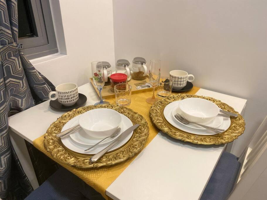 Apartment 1br Fame Residences Mandaluyong- Be My Guest Staycation- Near Sm Megamall, Greenfield District, & Ortigas *