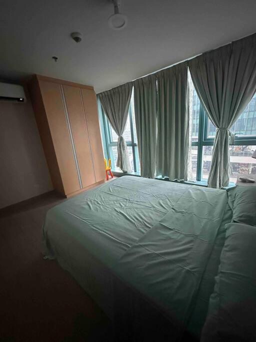 One Uptown Residences - Bgc Taguig *