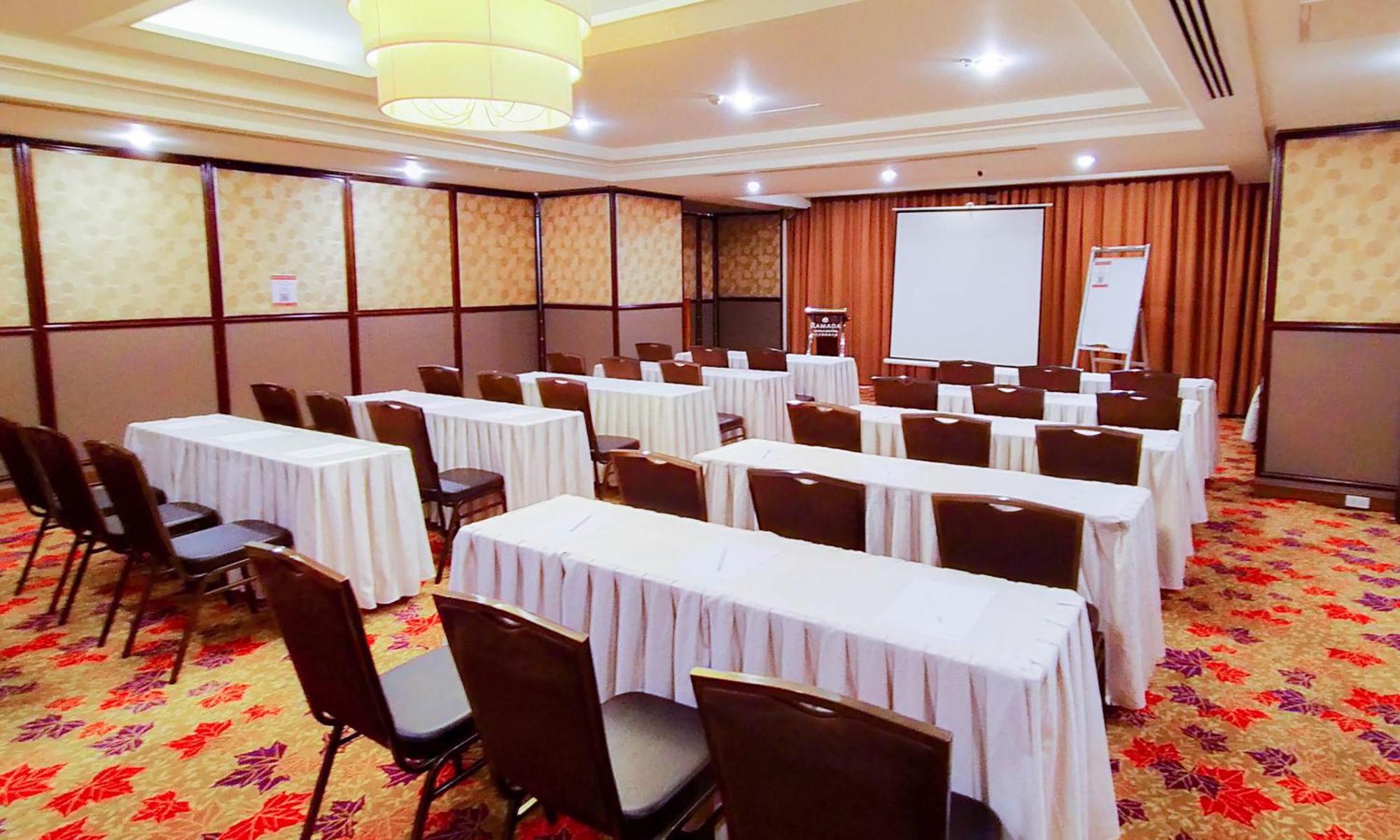 Ramada By Wyndham Hotel 4*