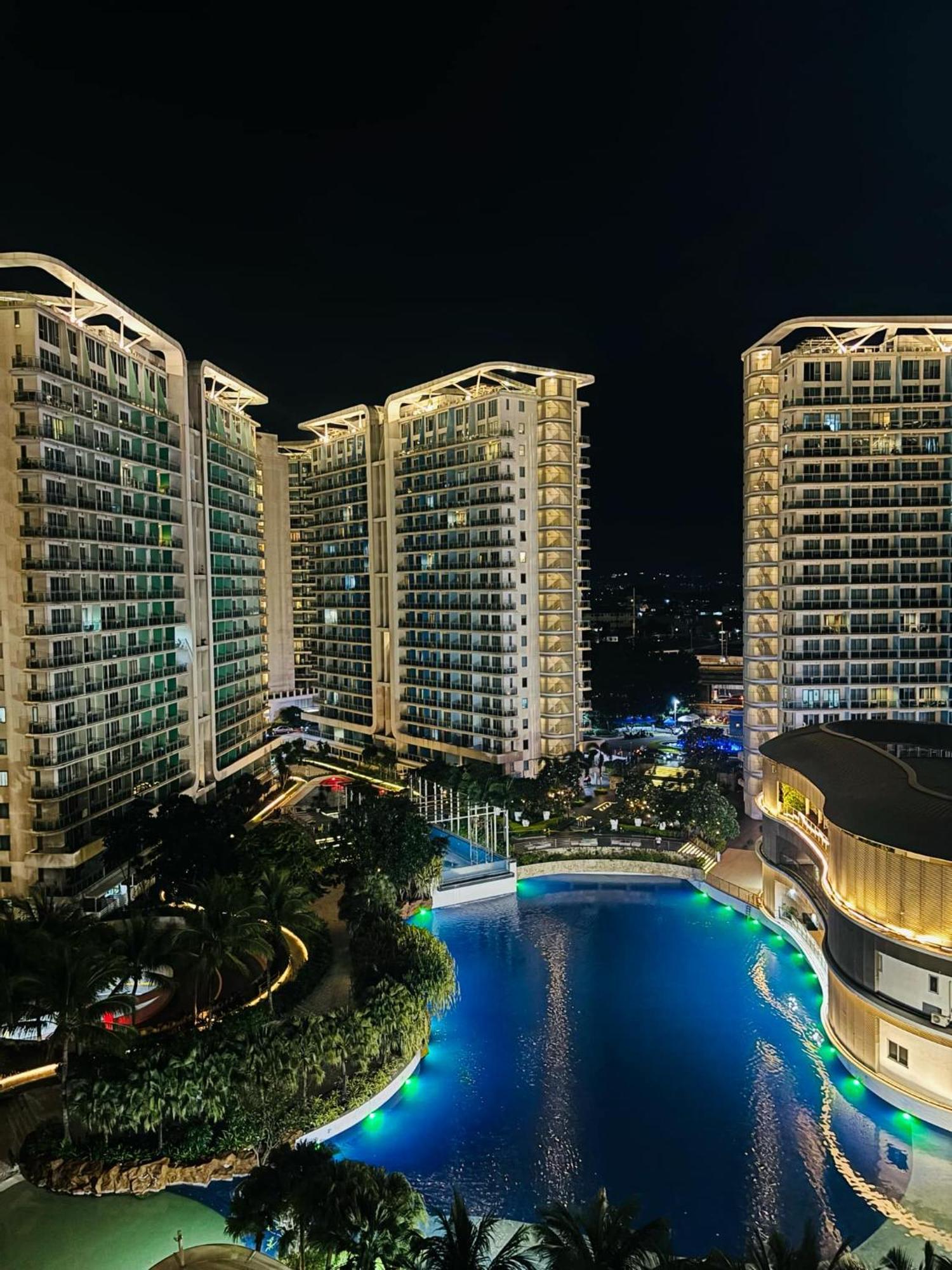 Apartment Urban At Azure *
