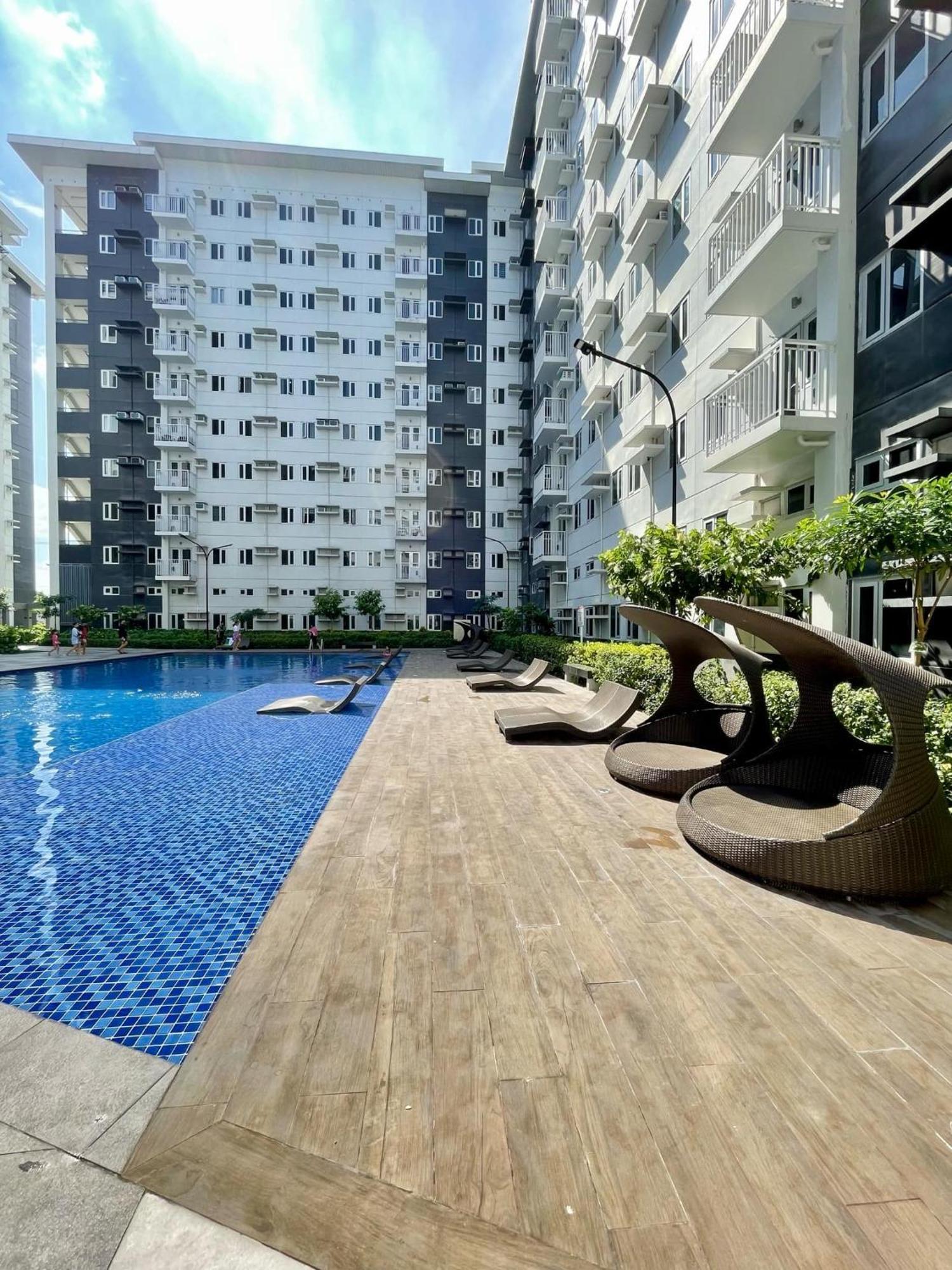 A & Y Staycation Apartment Manila