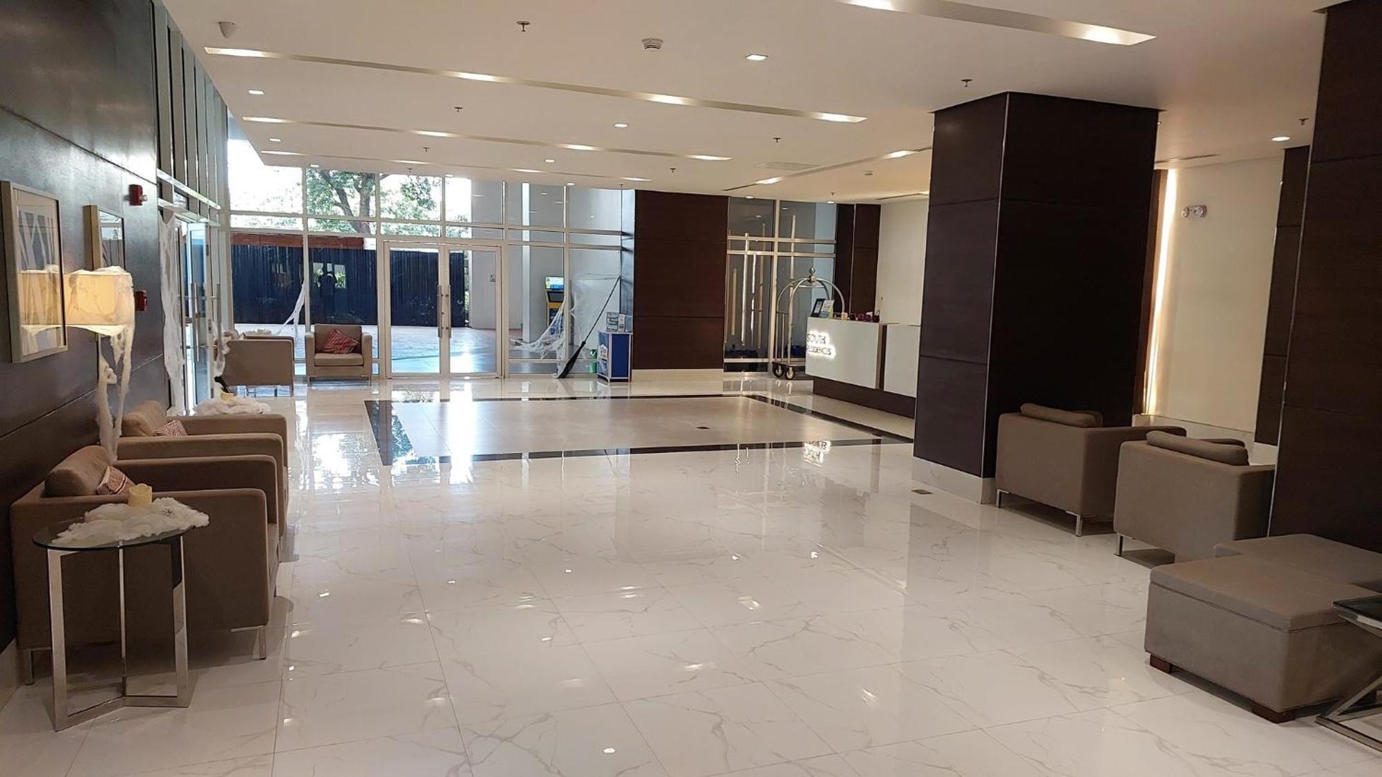 Covent Garden South Residences * Manila