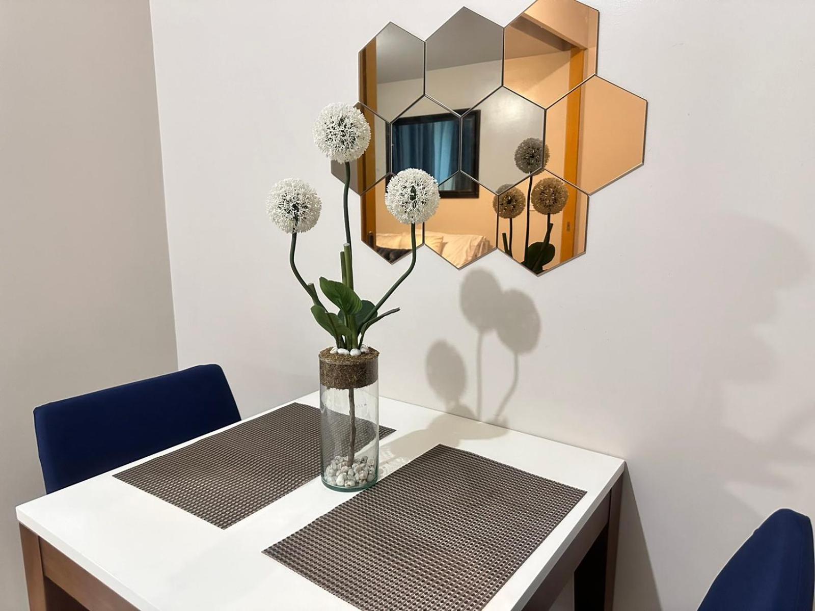 Apartment Modern In Bonifacio Global
