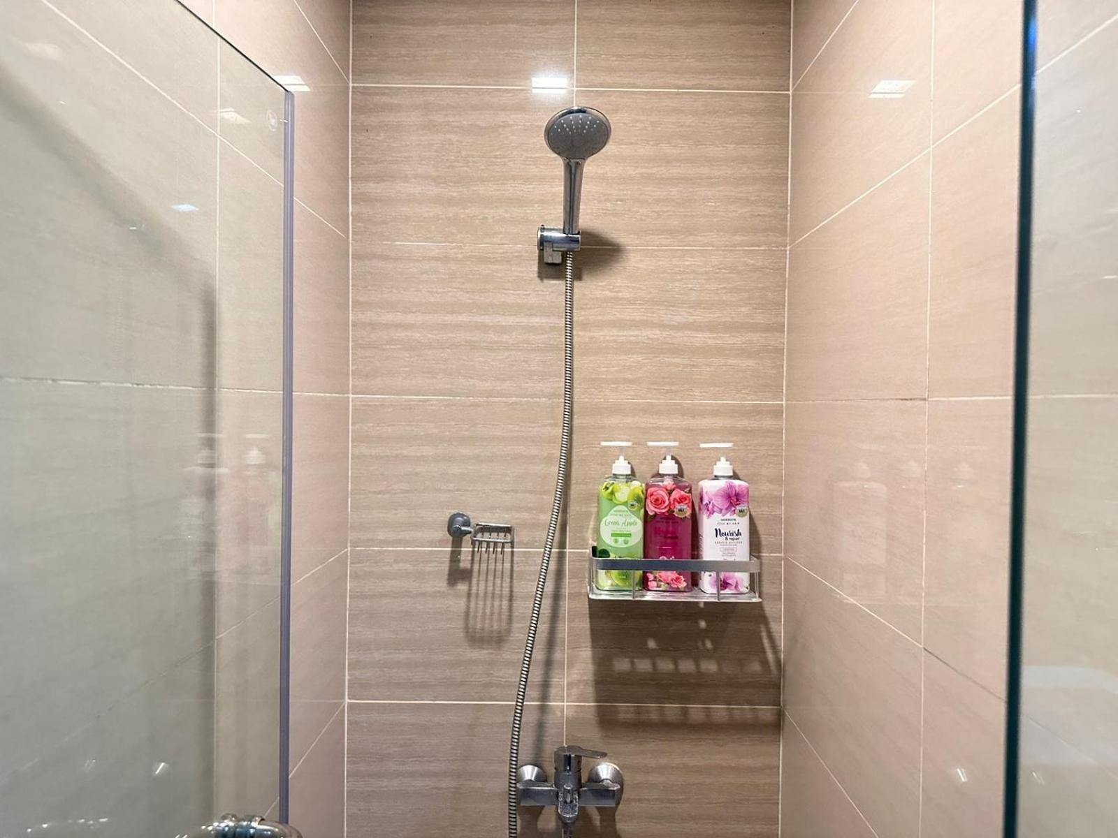 Apartment Modern In Bonifacio Global Manila
