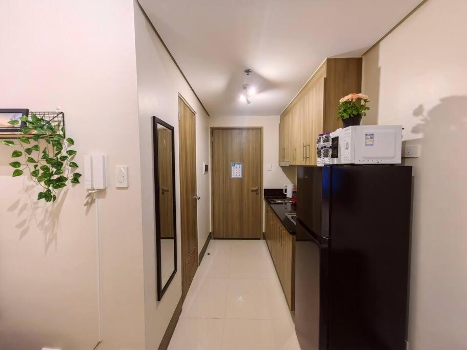 1br Unit Condotel W Balcony Fame Residences #fm52
