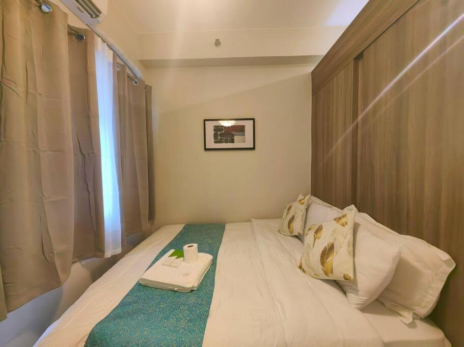 Apartment 1br Unit Condotel W Balcony Fame Residences #fm52 *