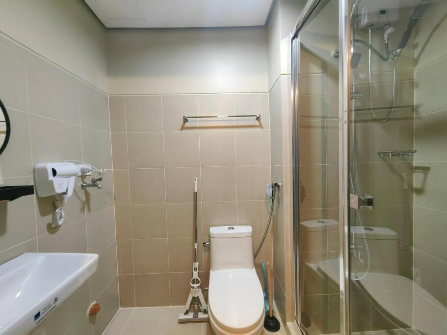 1br Unit Condotel W Balcony Fame Residences #fm52