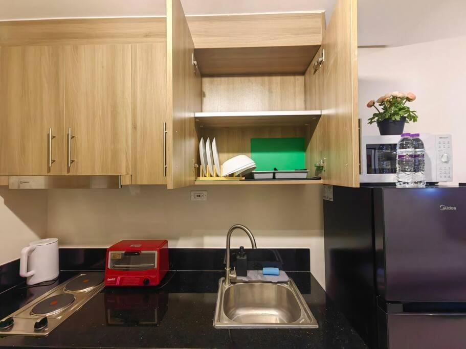 1br Unit Condotel W Balcony Fame Residences #fm52