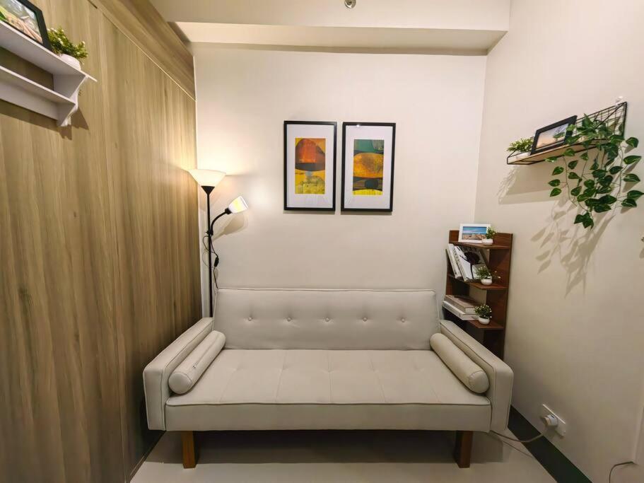 1br Unit Condotel W Balcony Fame Residences #fm52 Apartment Manila