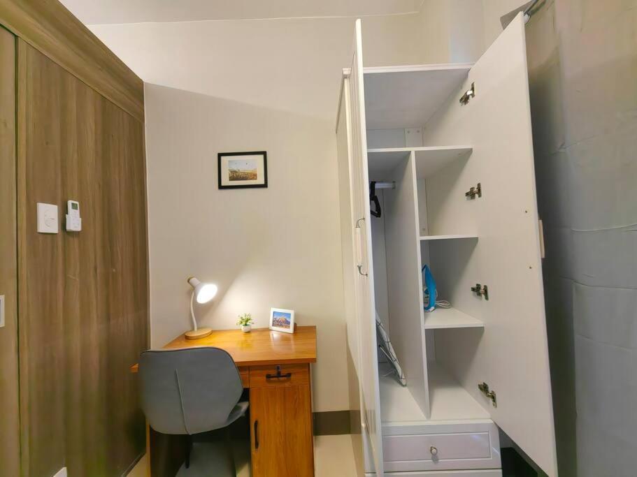 1br Unit Condotel W Balcony Fame Residences #fm51 *