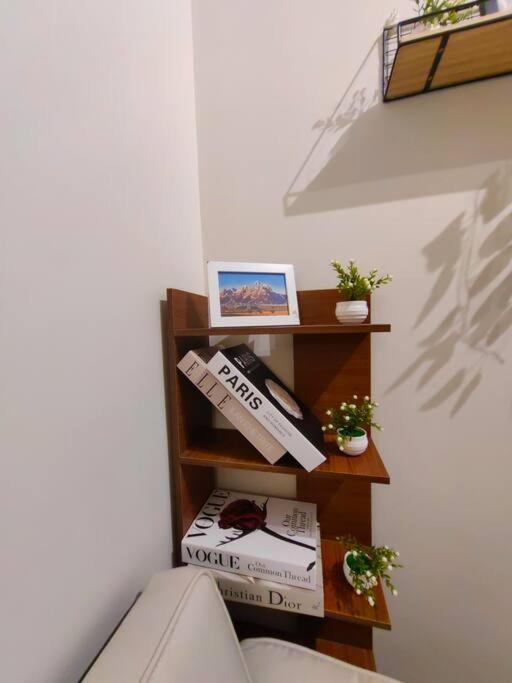 1br Unit Condotel W Balcony Fame Residences #fm51 Manila