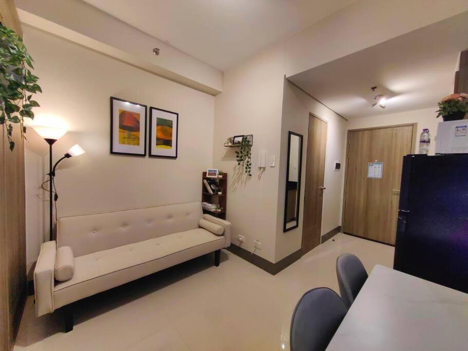 1br Unit Condotel W Balcony Fame Residences #fm51 Apartment *