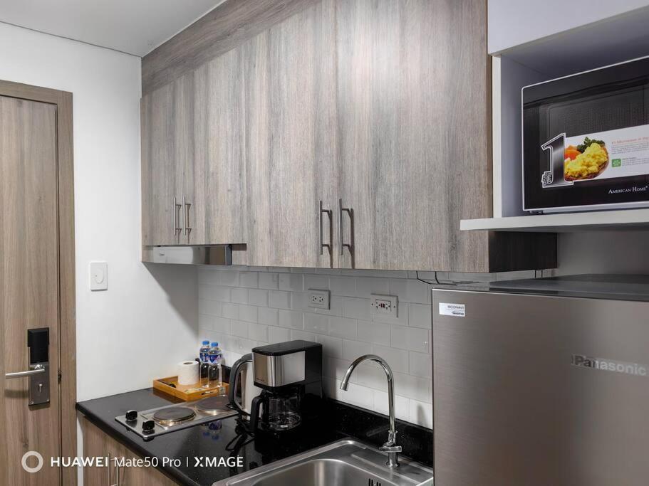 Apartment Style Unit 2924 Fame