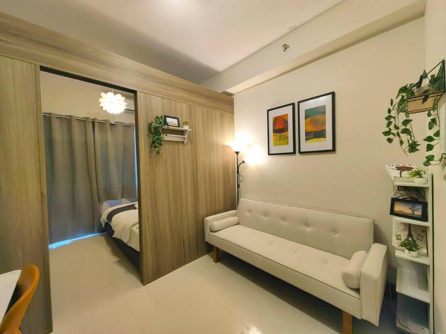 1br Unit Condotel W Balcony Fame Residences #fm47