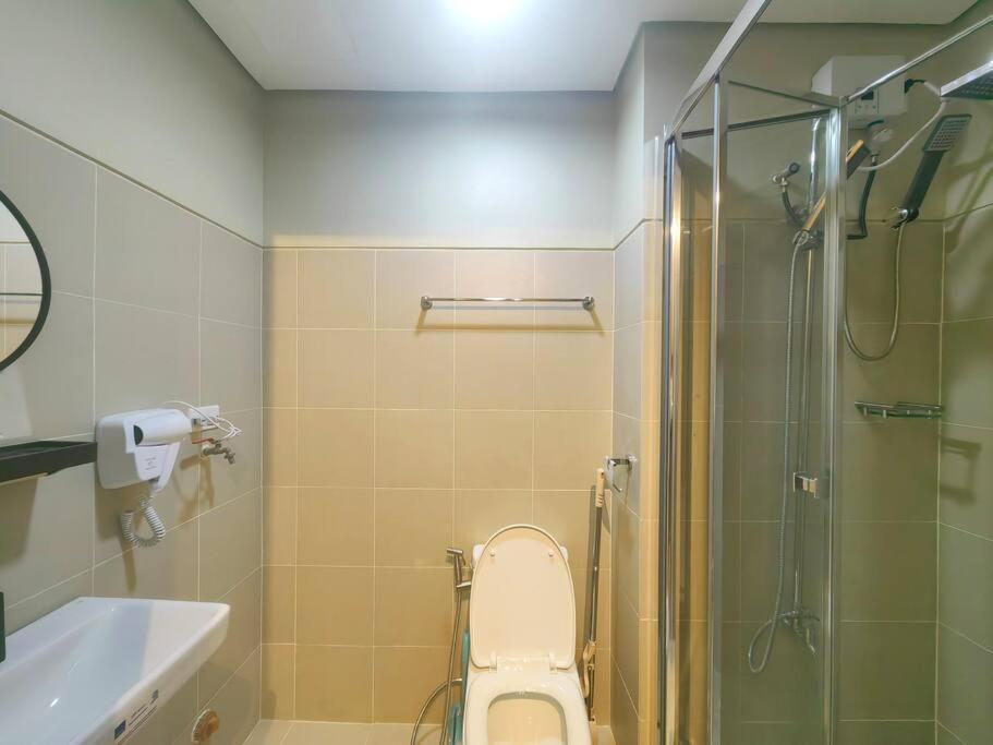 Apartment 1br Unit Condotel W Balcony Fame Residences #fm37 *