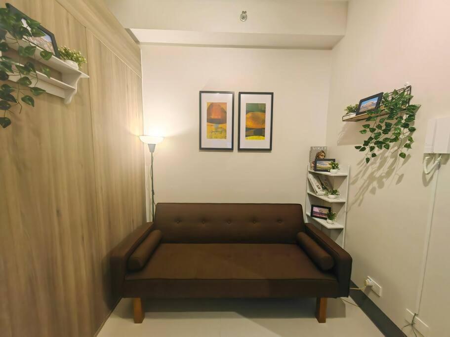1br Unit Condotel W Balcony Fame Residences #fm37 Manila