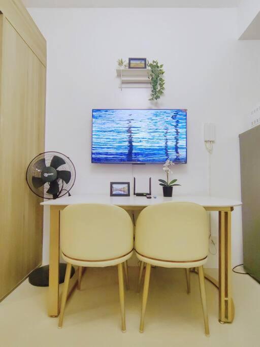 1br Unit Condotel W Balcony Fame Residences #fm36 *