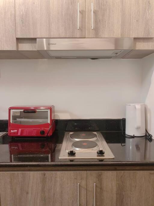 1br Unit Condotel W Balcony Fame Residences #fm36 Apartment