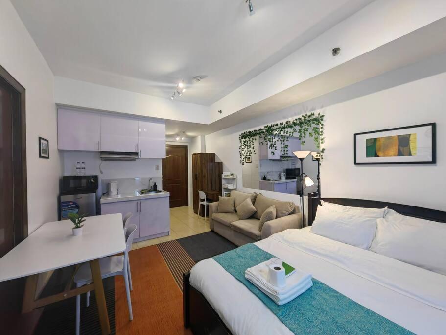 1br Condotel Ridgewood Towers Taguig #rw15 Apartment *
