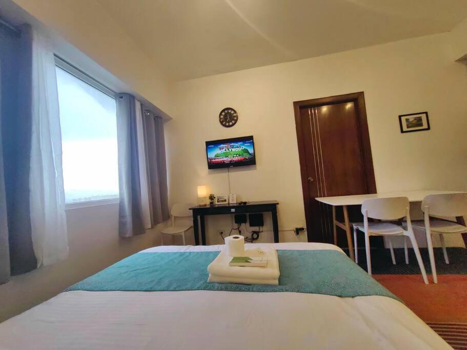 1br Condotel Ridgewood Towers Taguig #rw15 Apartment *