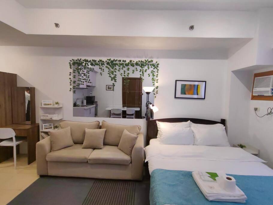 1br Condotel Ridgewood Towers Taguig #rw15 Apartment