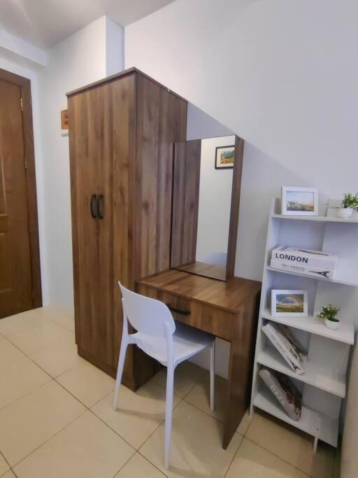 1br Condotel Ridgewood Towers Taguig #rw15 * Manila