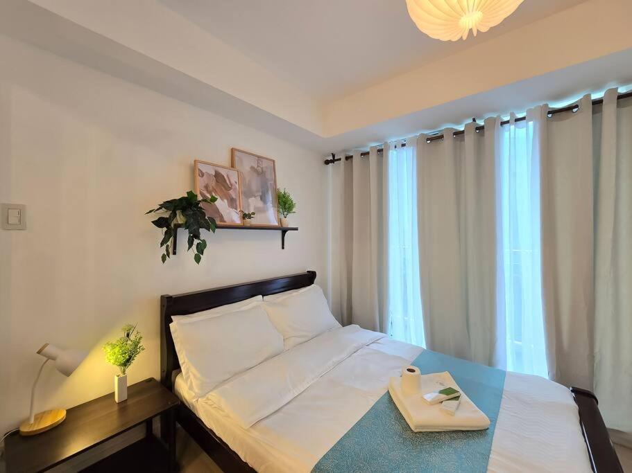 1br Condotel Azure Urban Near Airport #az06 Apartment *