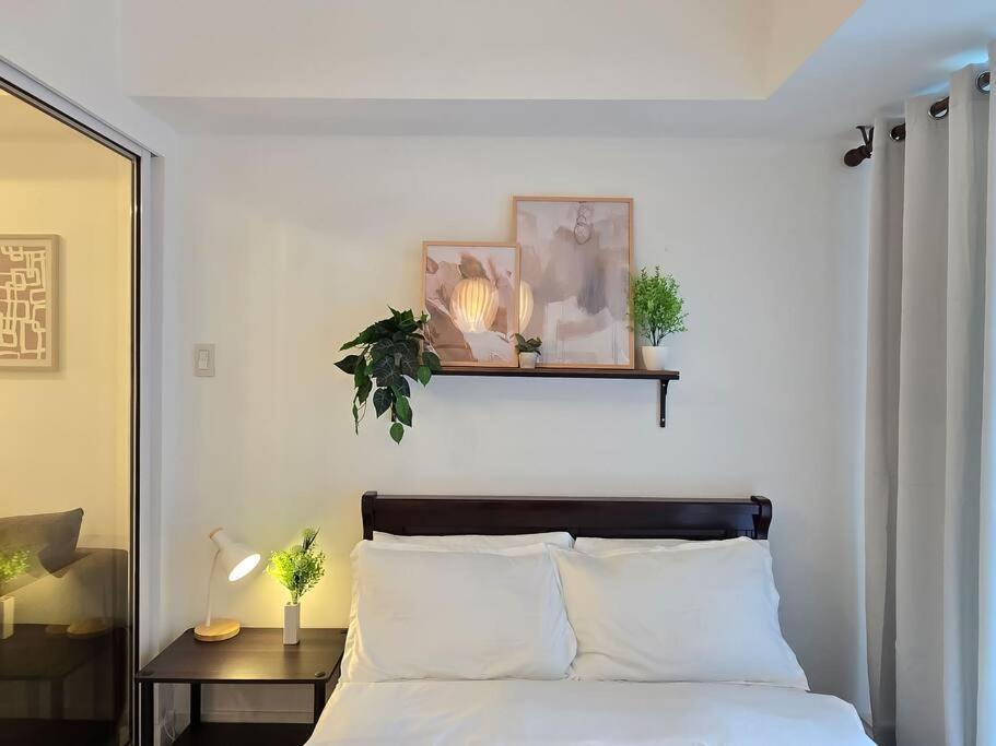1br Condotel Azure Urban Near Airport #az06 Apartment Manila