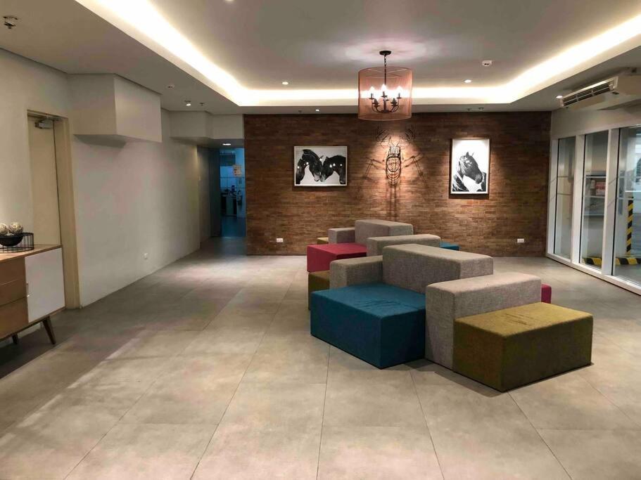 Apartment 2-bedroom With Swimming Pool *