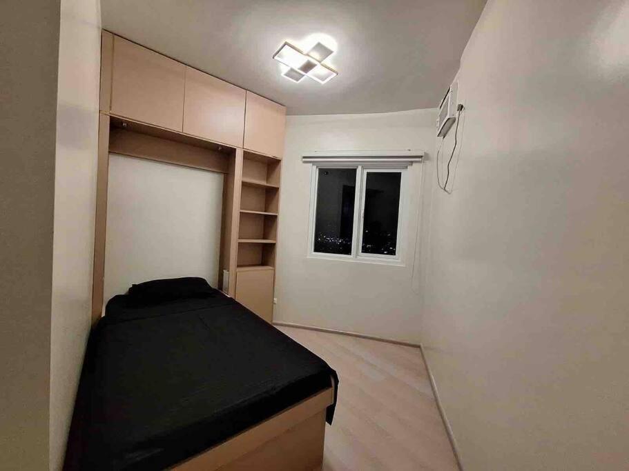 2-bedroom With Swimming Pool Apartment *