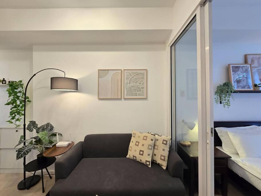 1br Condotel Azure Urban Near Airport #az05