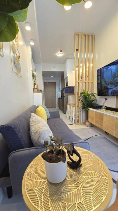 Cozy Homey Hideout Near Mall Of Apartment Manila