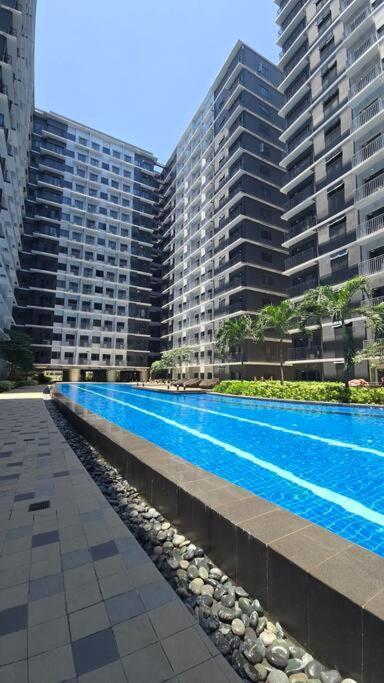 Apartment Cozy Homey Hideout Near Mall Of Manila