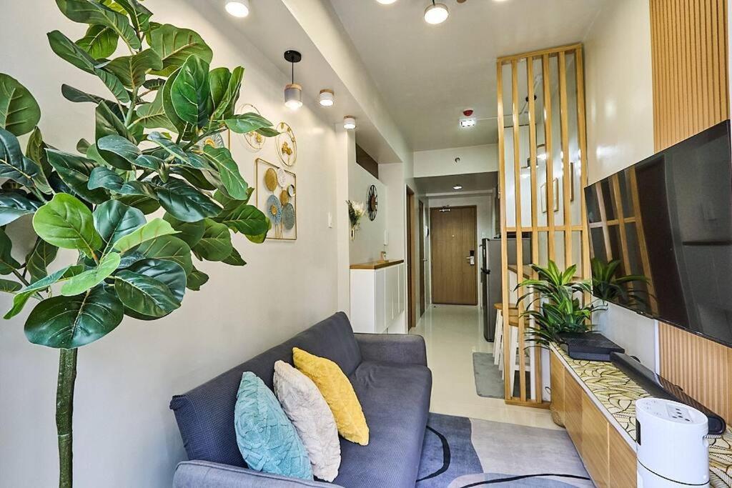 Cozy Homey Hideout Near Mall Of Manila