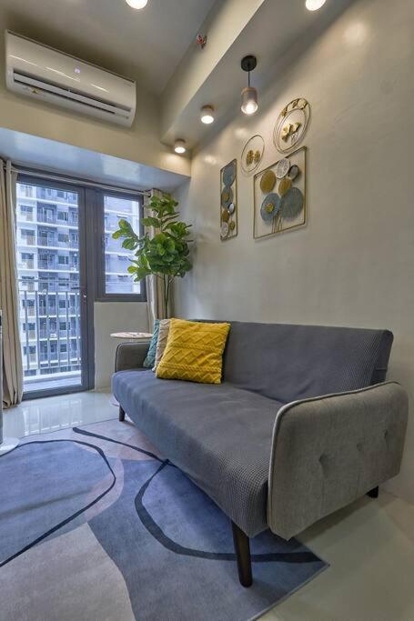 Cozy Homey Hideout Near Mall Of Apartment *