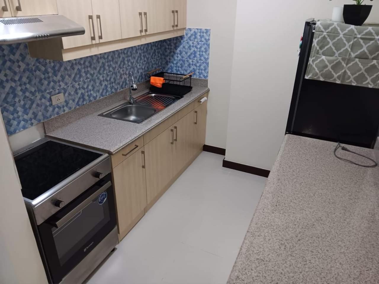 Apartment Smith's Place Manila