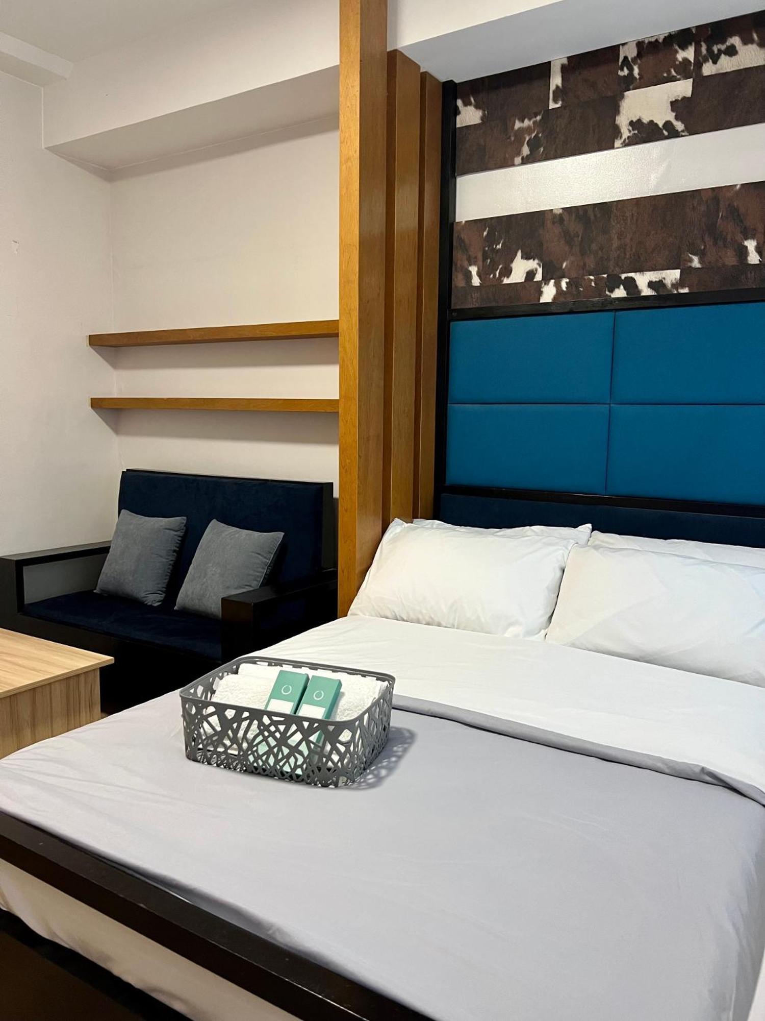 Apartment Azure Haven