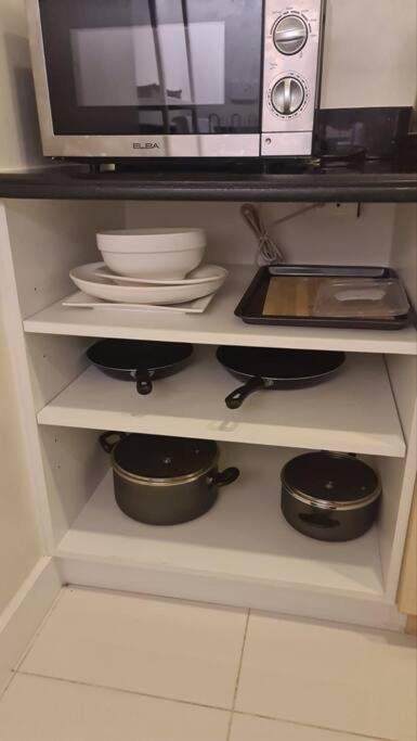 3br Elegant & Loc- Netflix, Wifi, Minibar! Apartment