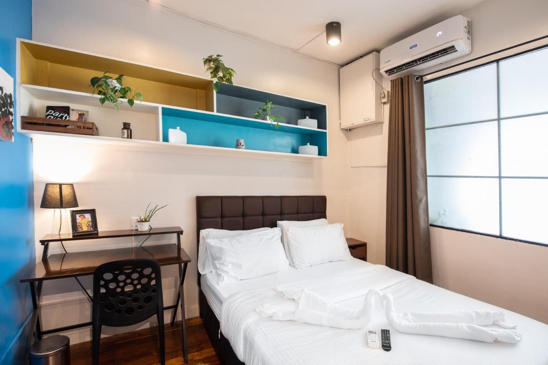 Homey And Cozey Poblacion Makati S07 *
