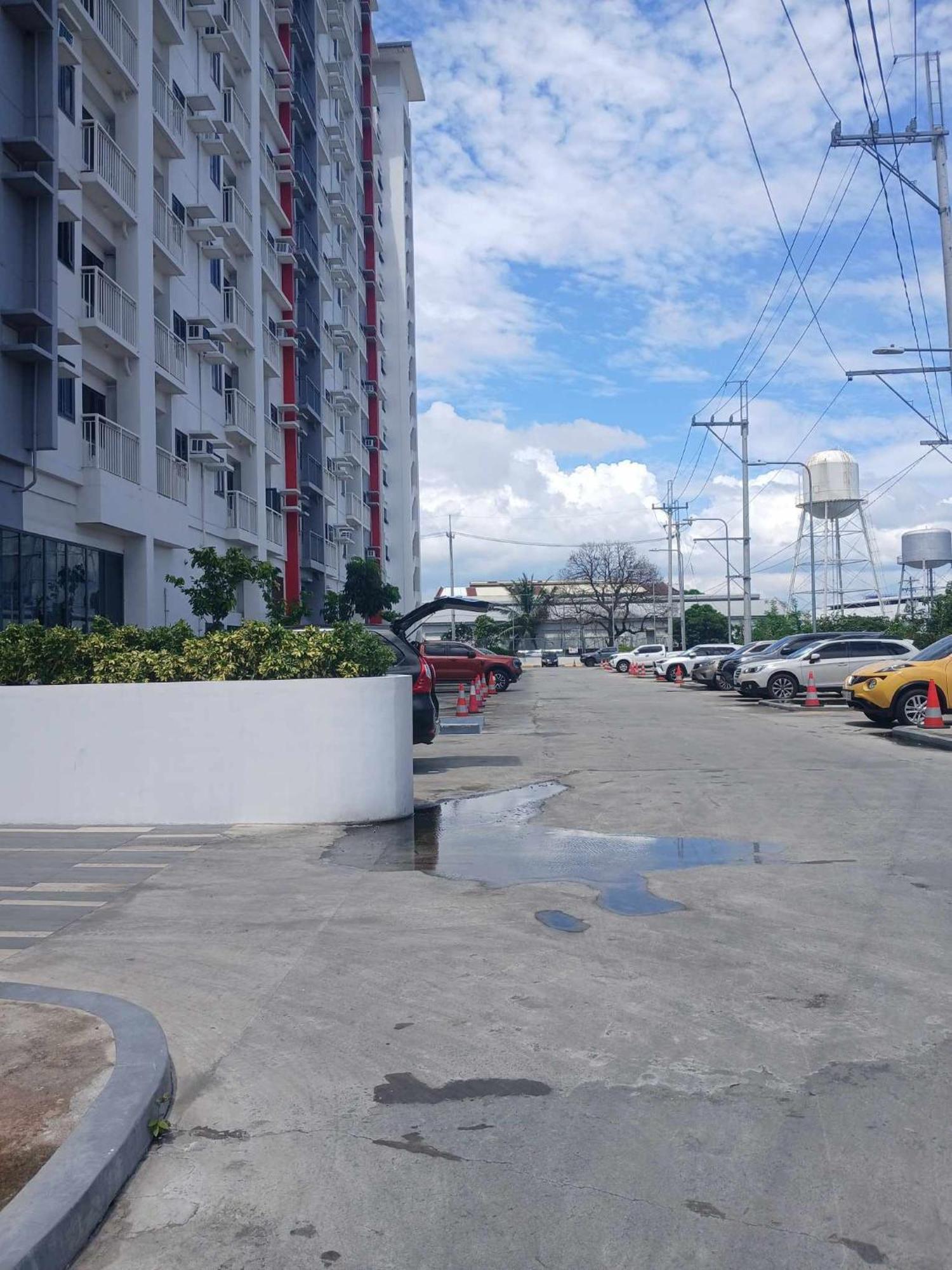 Bloom Residences 2br Apartment