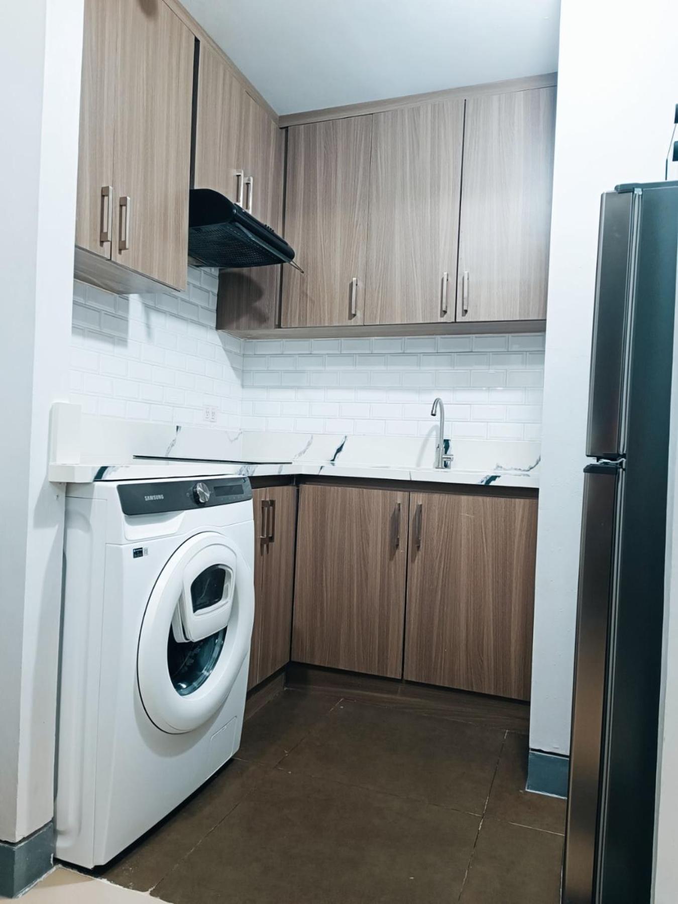 Apartment Manhattan Parkway Tower 3, Cubao *