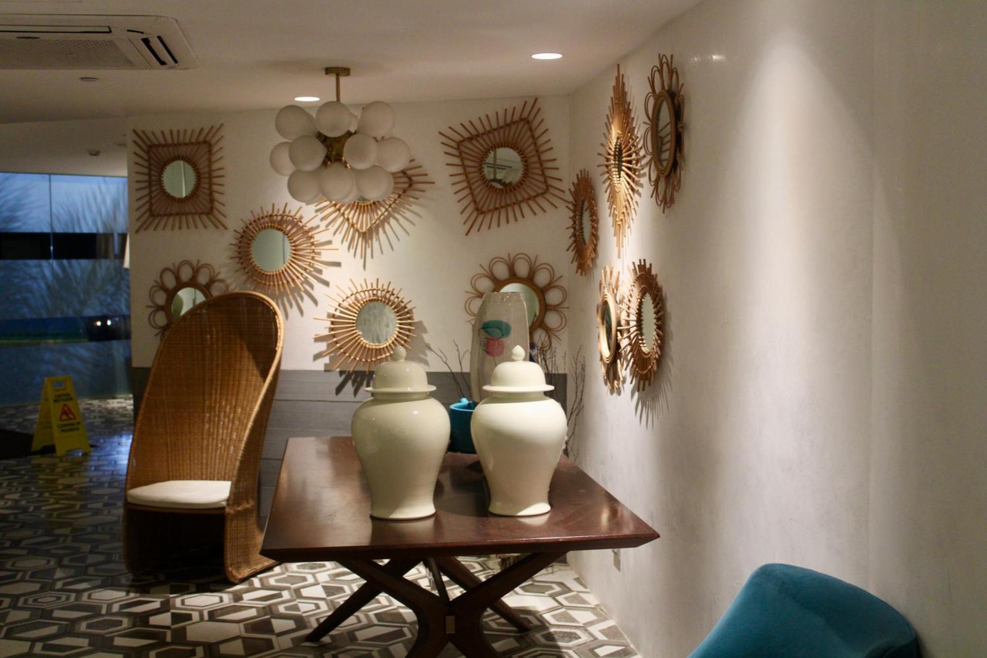 Quezon Stylish Unit With A Mickey Vibe Apartment *