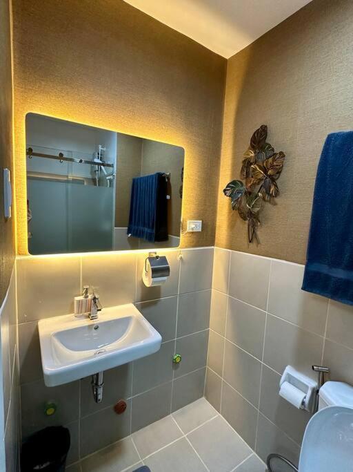 Apartment Marias Crib Manila