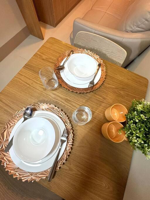 Shore 3 Katkat Staycation Apartment *
