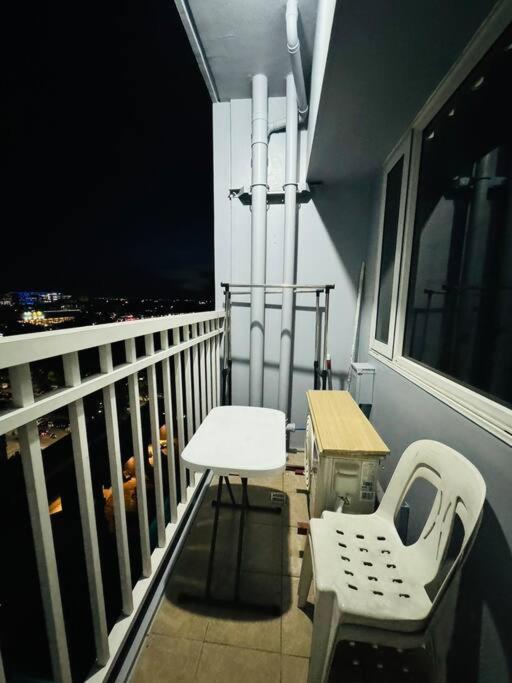 Lovely Breezeohana Manila