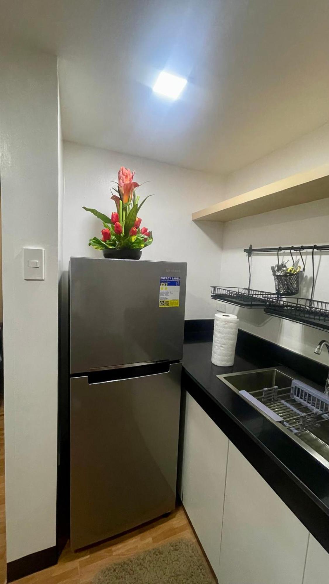 Apartment In The Center Of Metro Manila