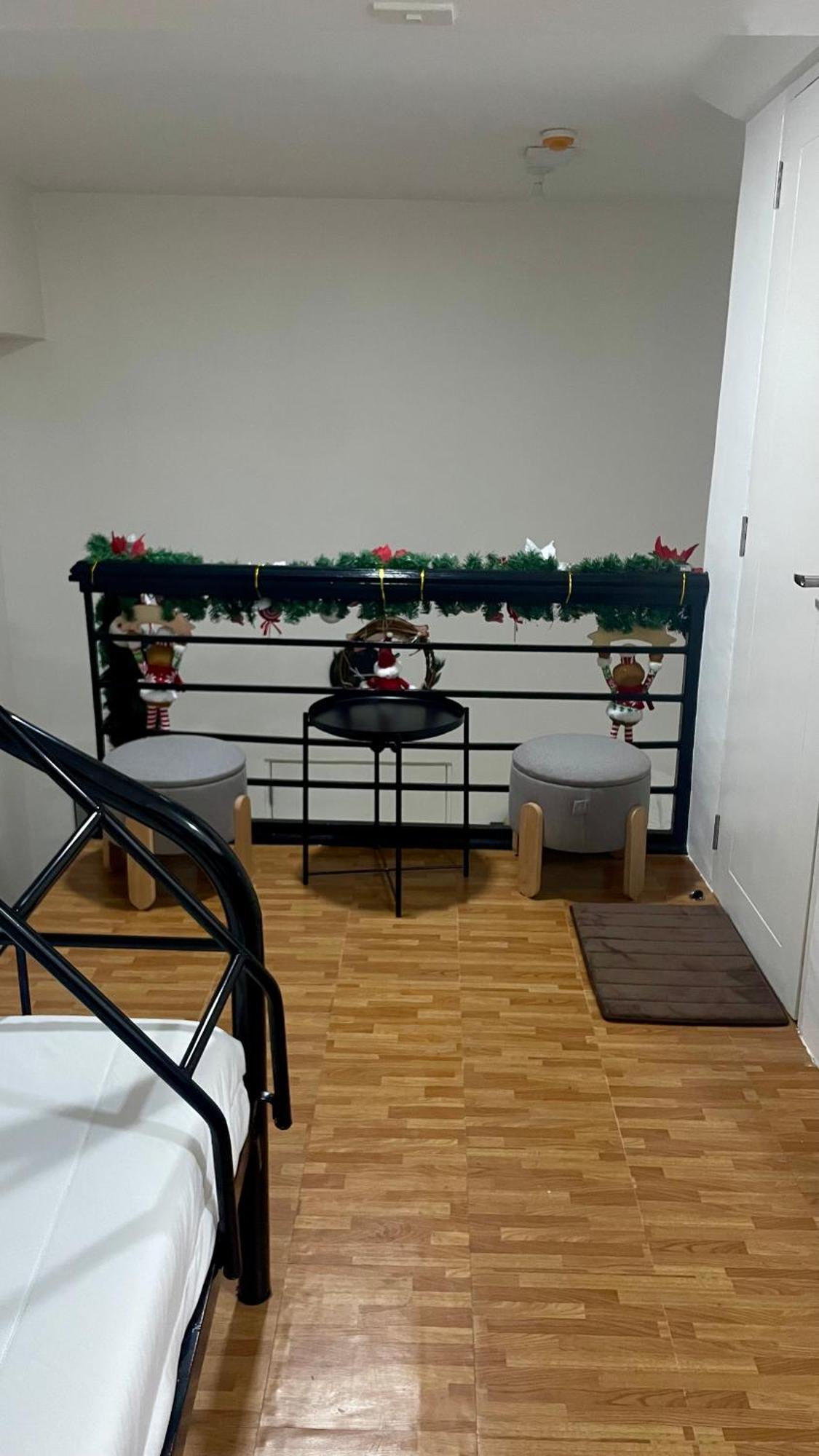 In The Center Of Metro Apartment