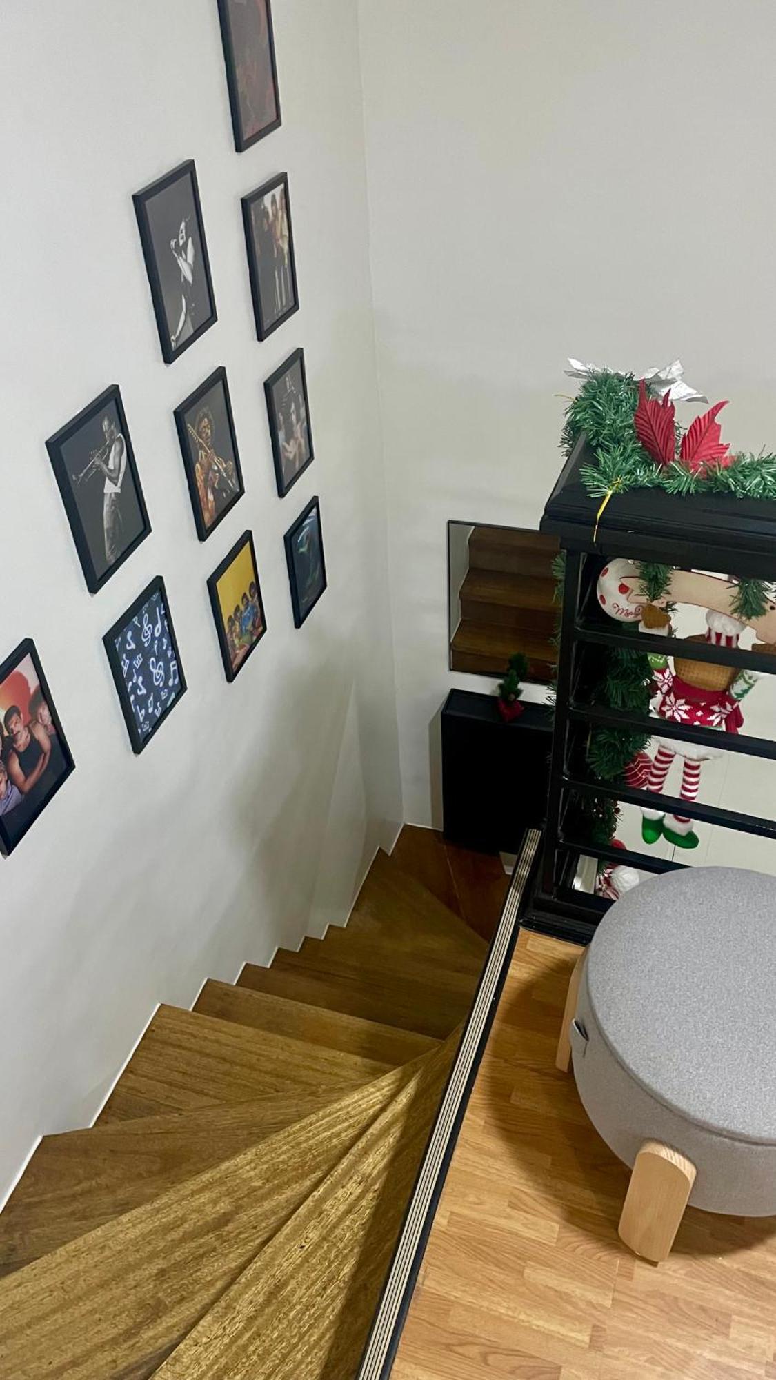 In The Center Of Metro Apartment *