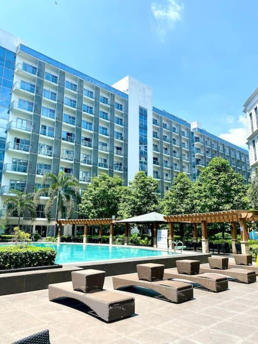 Layover Staycation Walking Distance To Naia T3 *